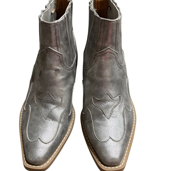 Forever 21 Silver Ankle Cowboy Boots Size 7 - Picture 3 of 9